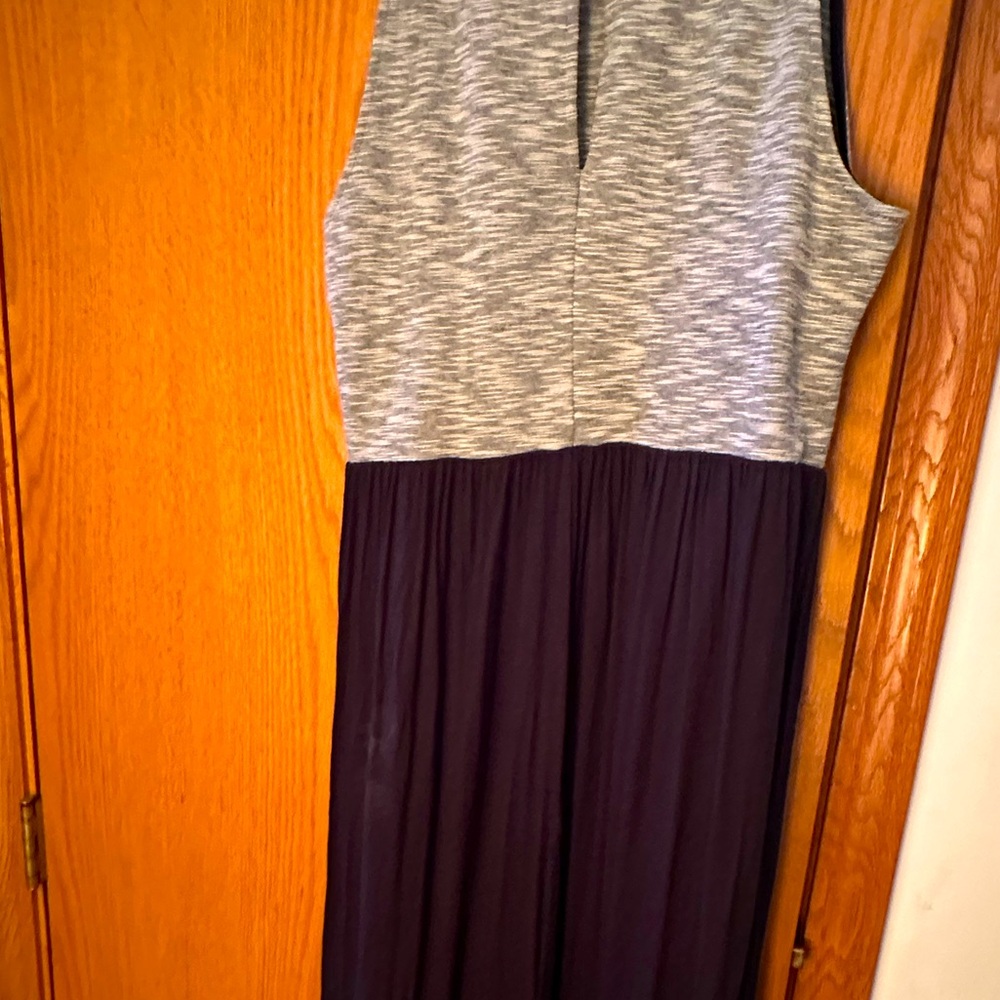 Women dress